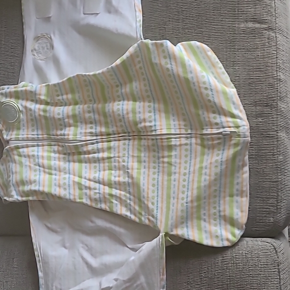 **DONATED ** - Picture 2 of 4